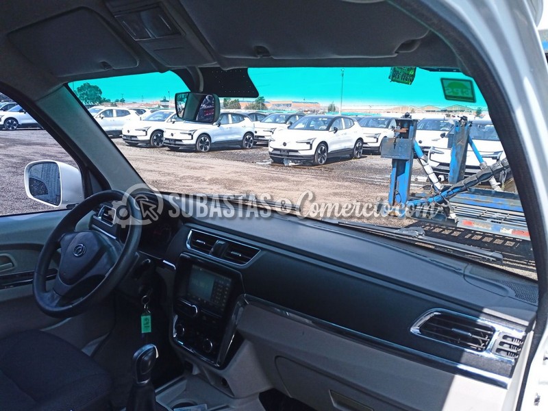 WhatsApp Image 2025-12-03 at 11.15.03 AM (9).jpg